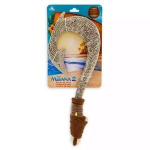 Disney Moana Moana 2 Maui Light-Up Fish Hook 18" inches
